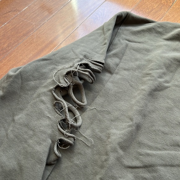 CHRLDR sweater - Picture 3 of 5